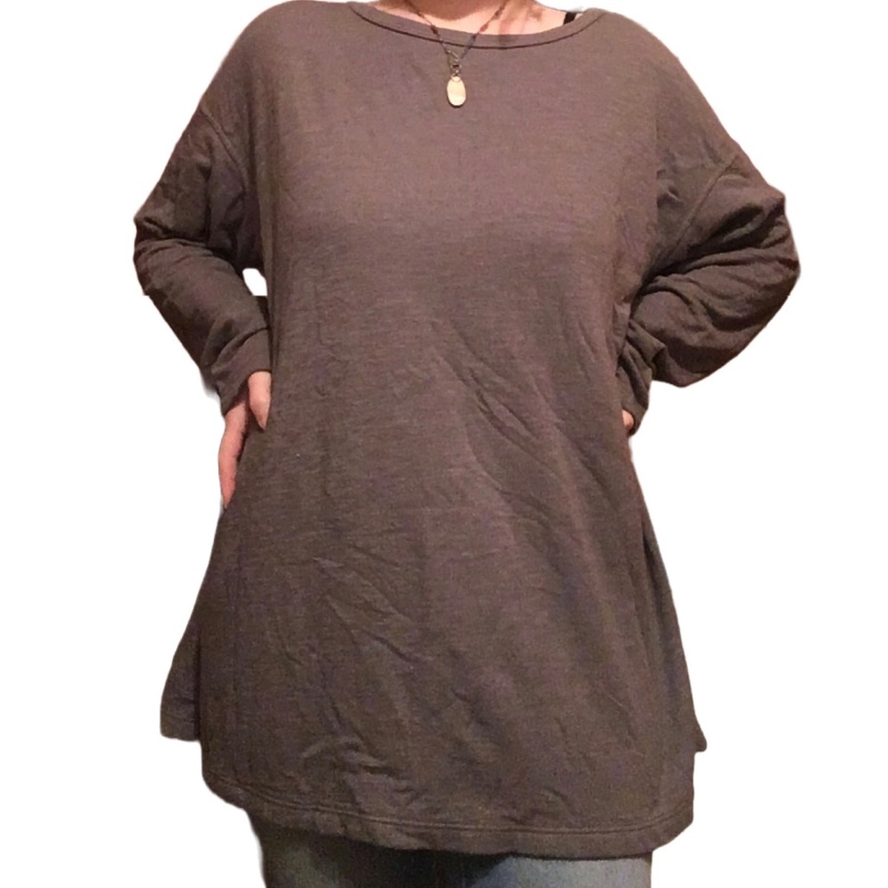 North Star base medium oversized long sleeve shirt